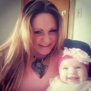 Meet your Posher, Olivia